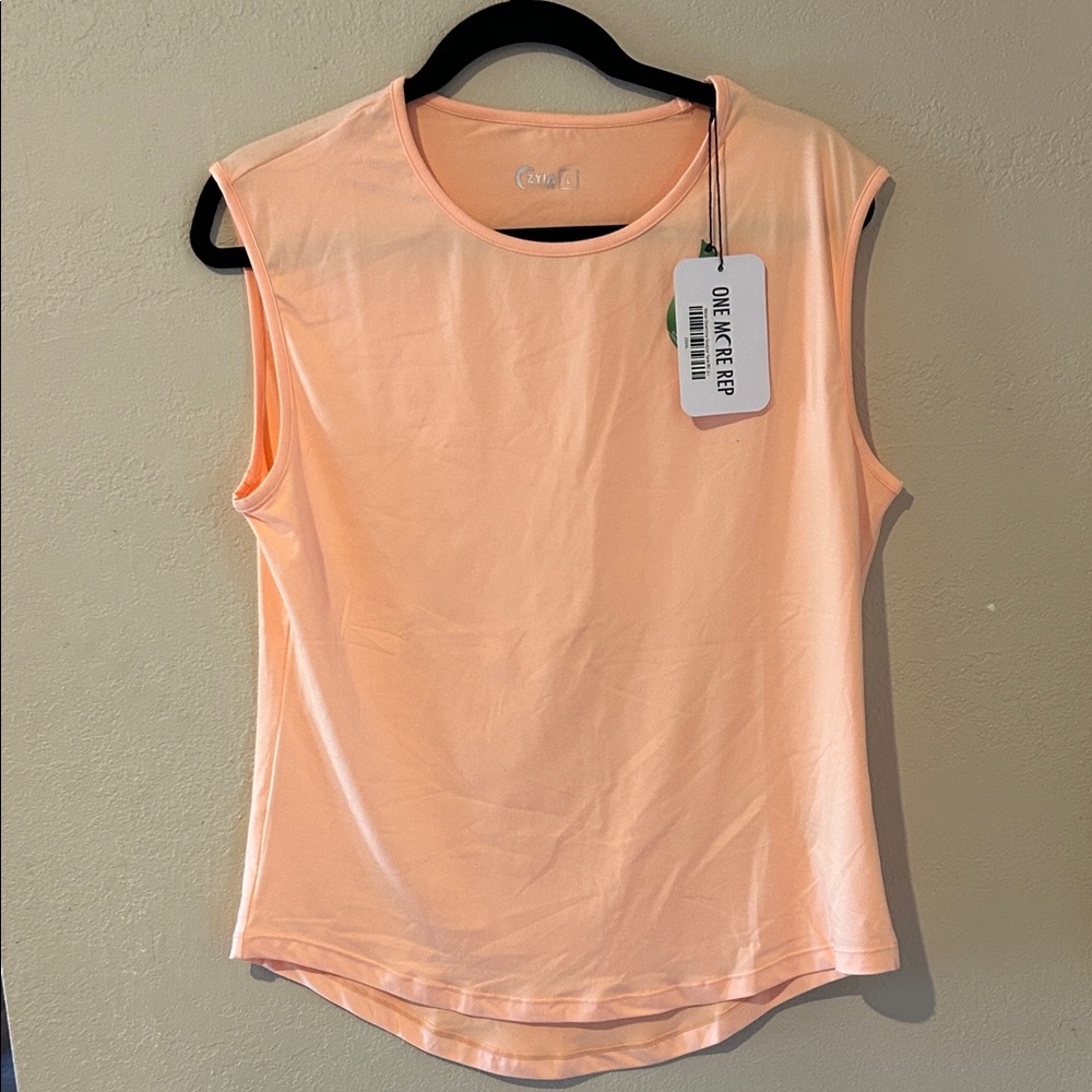NWT Zyia melon sculptor tank RC Muscle Tee